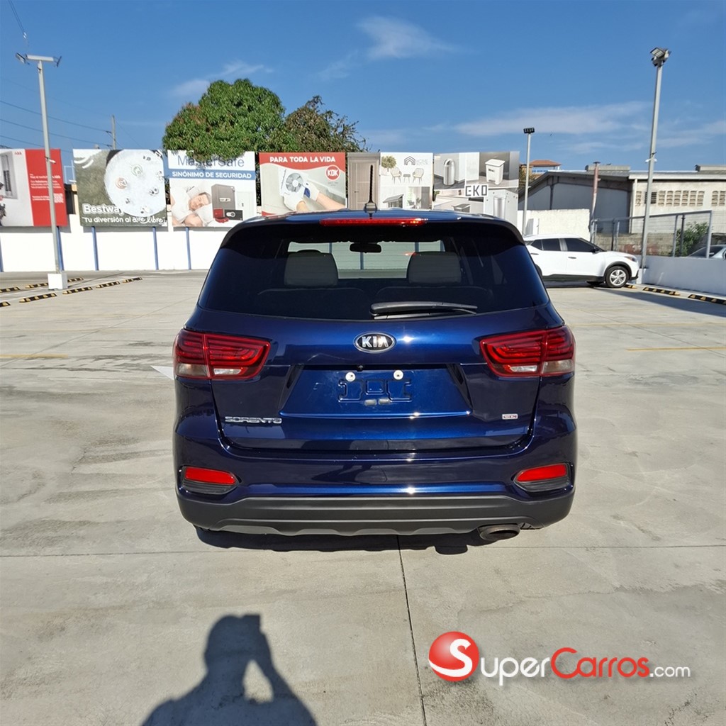 2020 Kia Sorento LX — foto 4 / 12