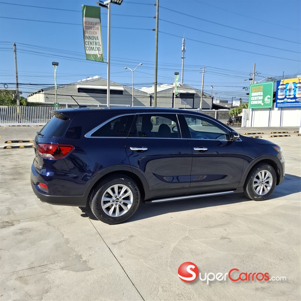 2020 Kia Sorento LX — foto 6 / 12