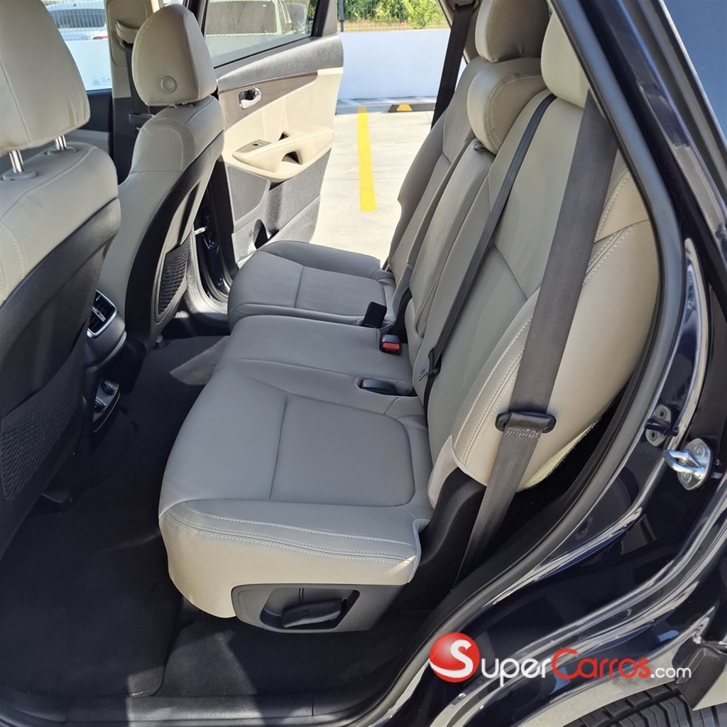 2020 Kia Sorento LX — foto 7 / 12