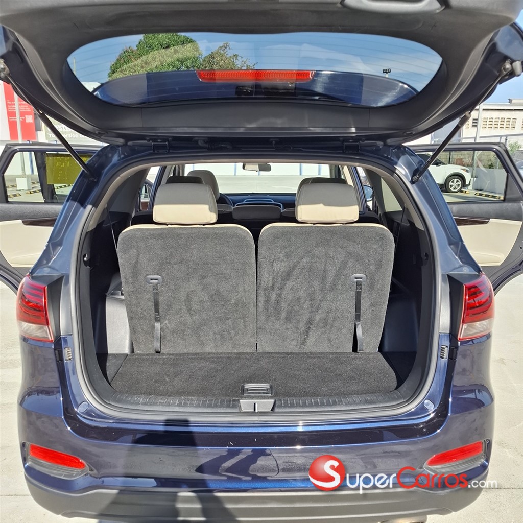 2020 Kia Sorento LX — foto 8 / 12