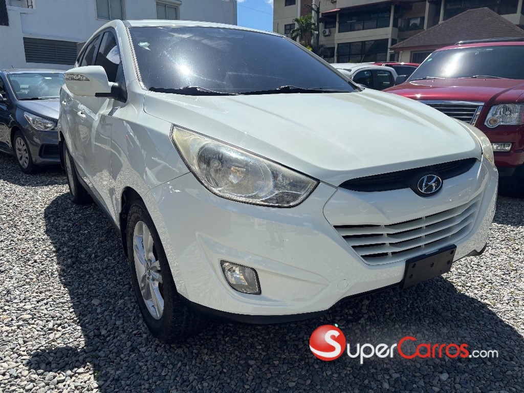 2012 Hyundai Tucson — foto 2 / 10