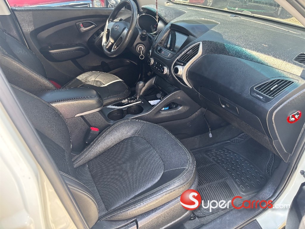 2012 Hyundai Tucson — foto 6 / 10