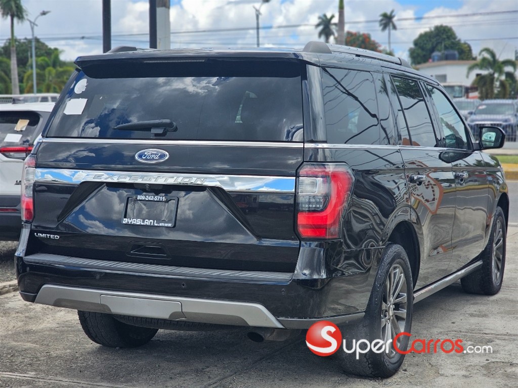 2020 Ford Expedition Limited — foto 8 / 12