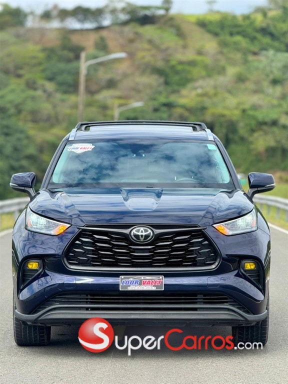 2021 Toyota Highlander XLE — foto 12 / 12