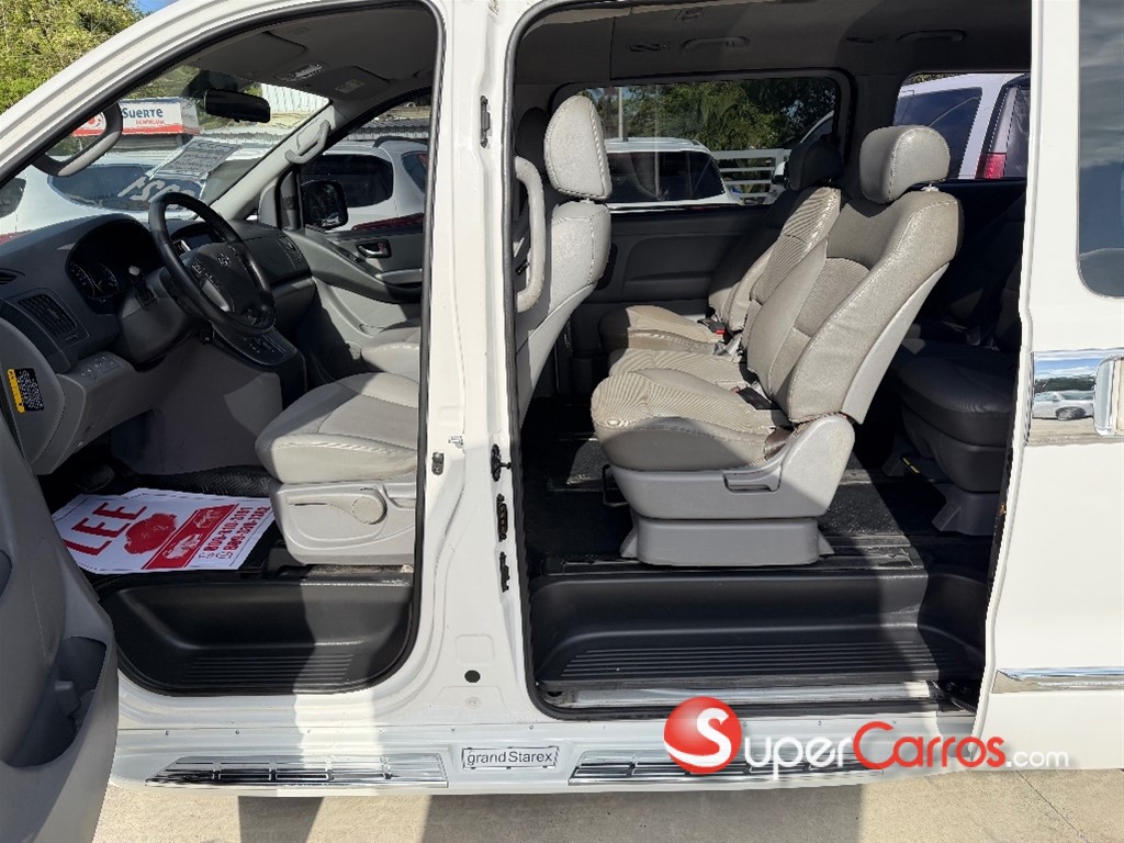 2021 Hyundai Grand Starex — foto 6 / 12