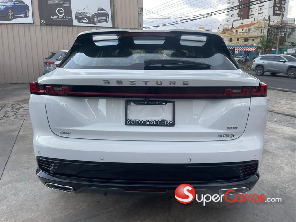 2026 Bestune B70 S — foto 4 / 12