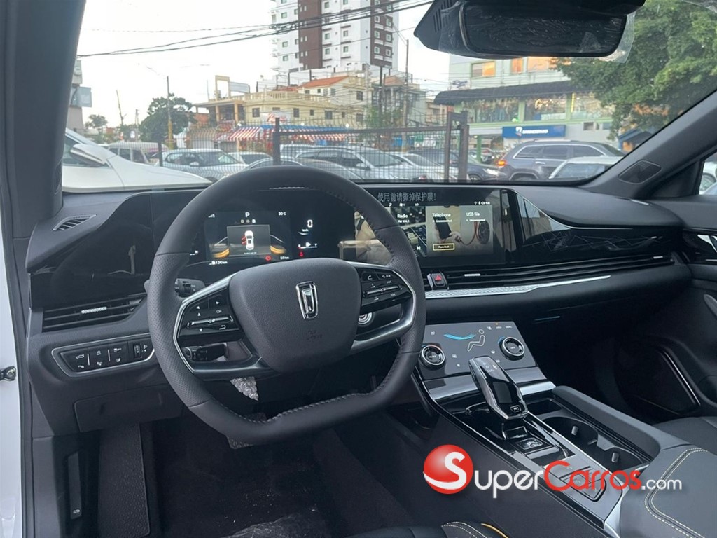 2026 Bestune B70 S — foto 9 / 12