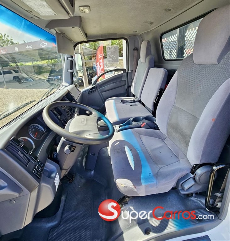 2016 Isuzu NPR 18 Pies — foto 8 / 8