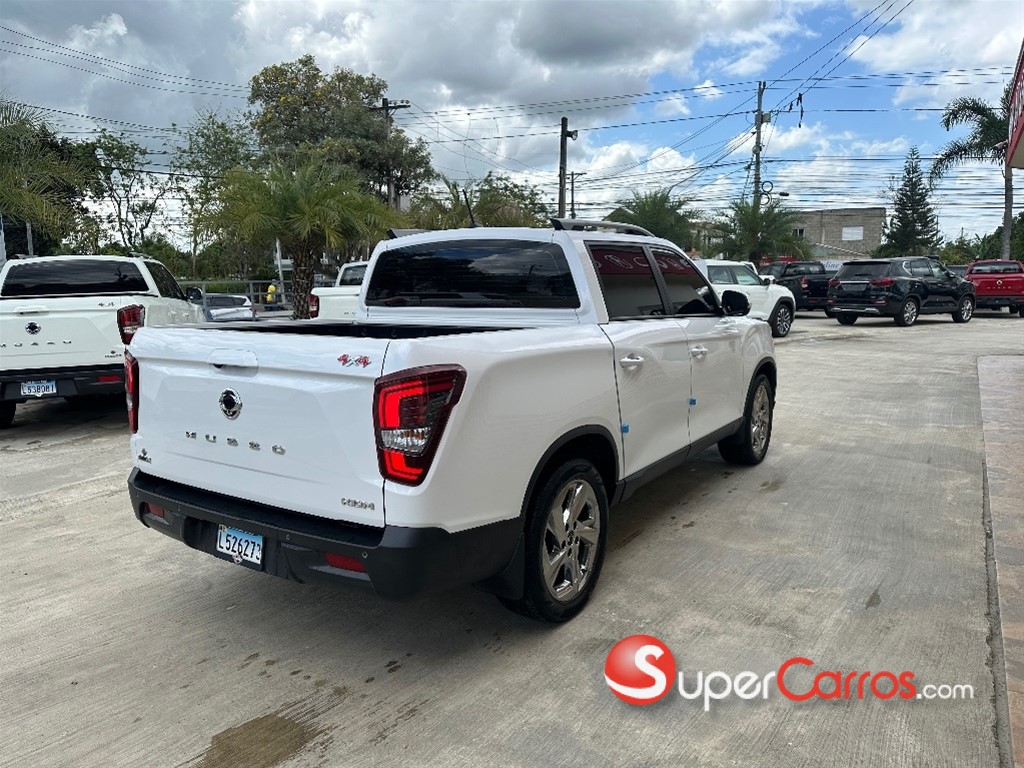 2025 KGM Musso LIMITED — foto 6 / 10