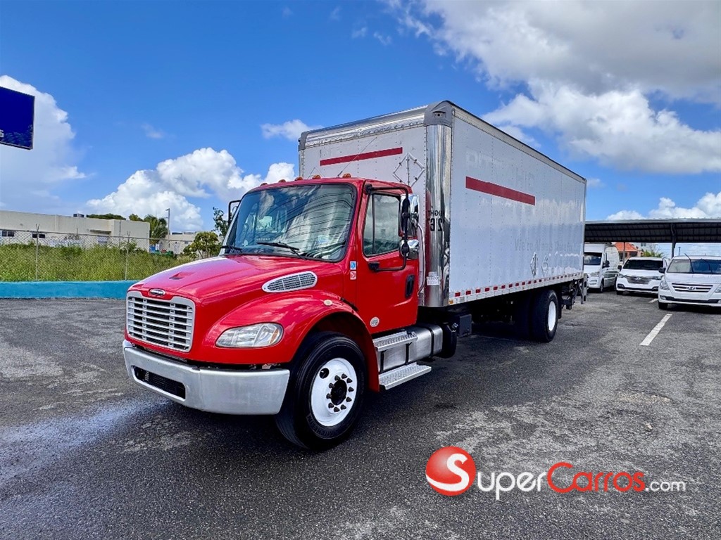 2015 Freightliner M2-106