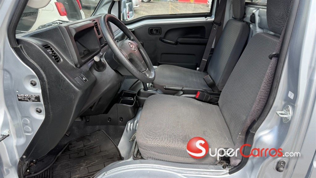 2022 Daihatsu Hijet — foto 7 / 9