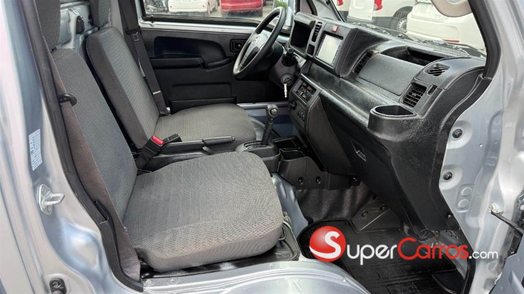 2022 Daihatsu Hijet — foto 9 / 9