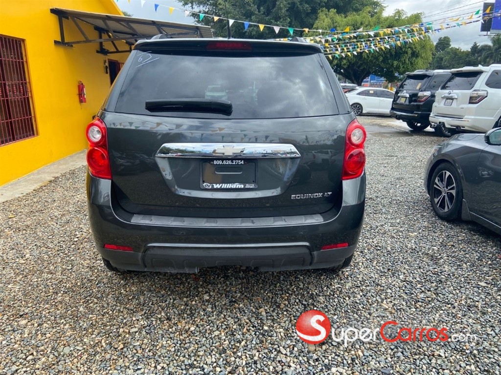 2010 Chevrolet Equinox LT — foto 4 / 8
