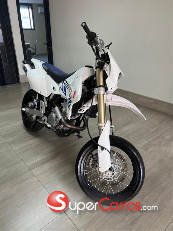 2019 Suzuki DRZ 400 SM