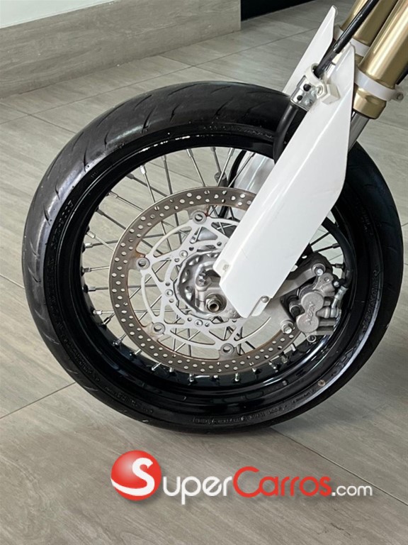 2019 Suzuki DRZ 400 SM — foto 6 / 10