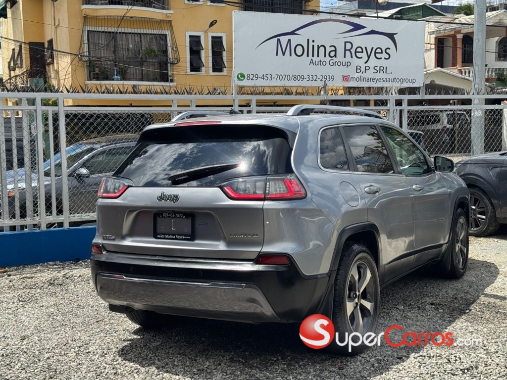 2019 Jeep Cherokee Limited — foto 8 / 12