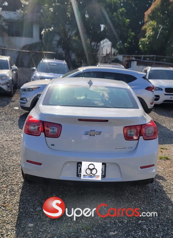 2016 Chevrolet Malibu LTZ — foto 5 / 12