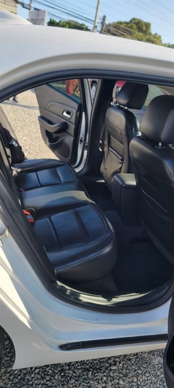 2016 Chevrolet Malibu LTZ — foto 11 / 12