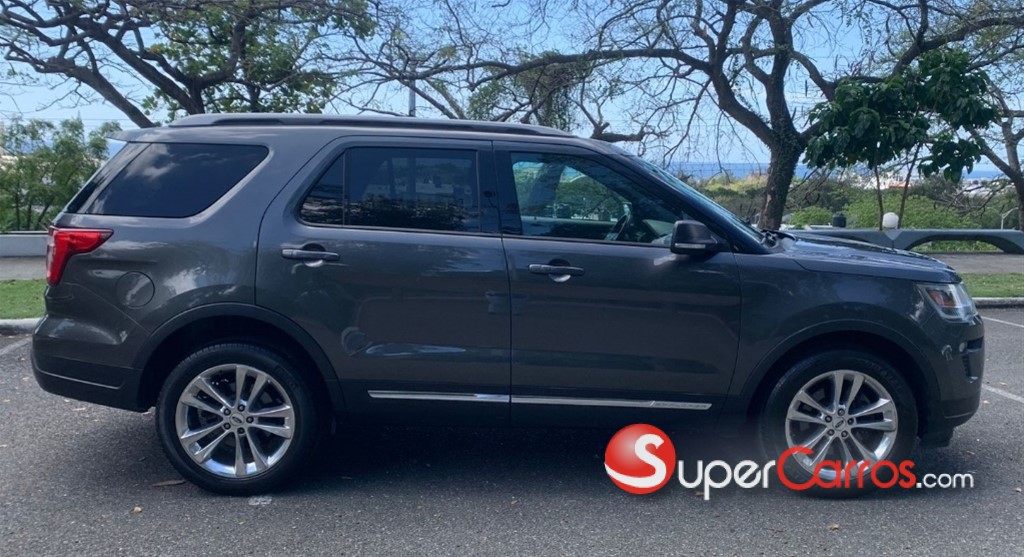 2019 Ford Explorer XLT 4WD — foto 3 / 12