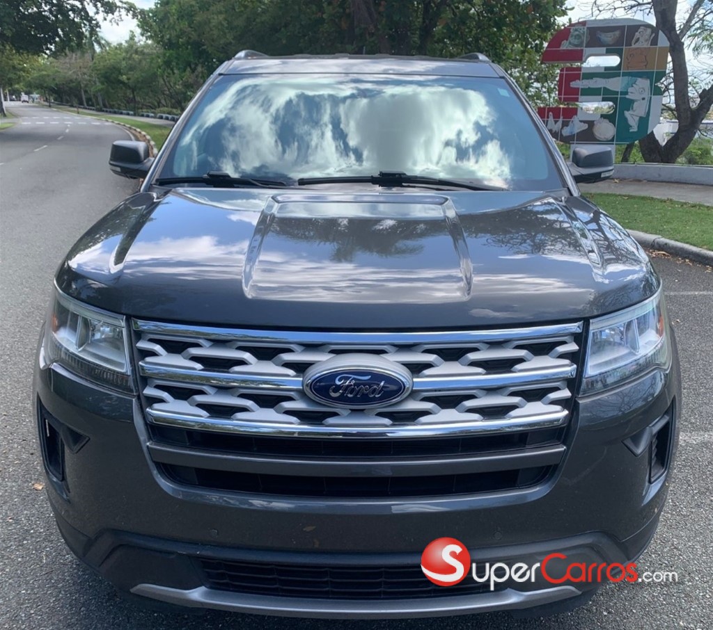 2019 Ford Explorer XLT 4WD — foto 6 / 12