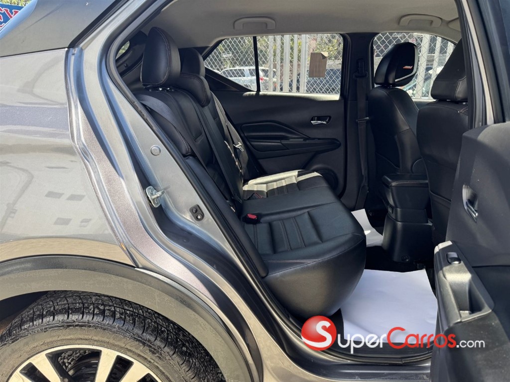 2020 Nissan Kicks SR — foto 6 / 12