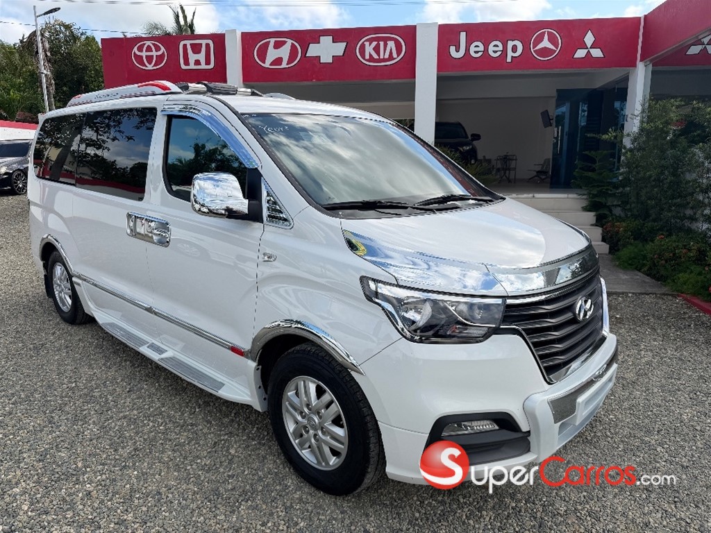 2020 Hyundai Grand Starex