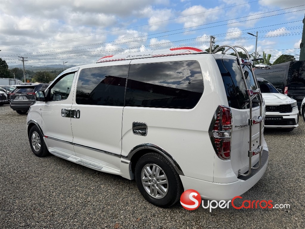 2020 Hyundai Grand Starex — foto 2 / 11