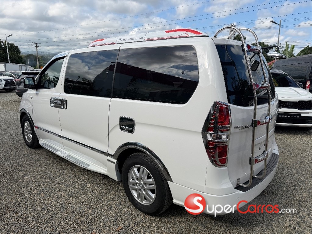 2020 Hyundai Grand Starex — foto 7 / 11