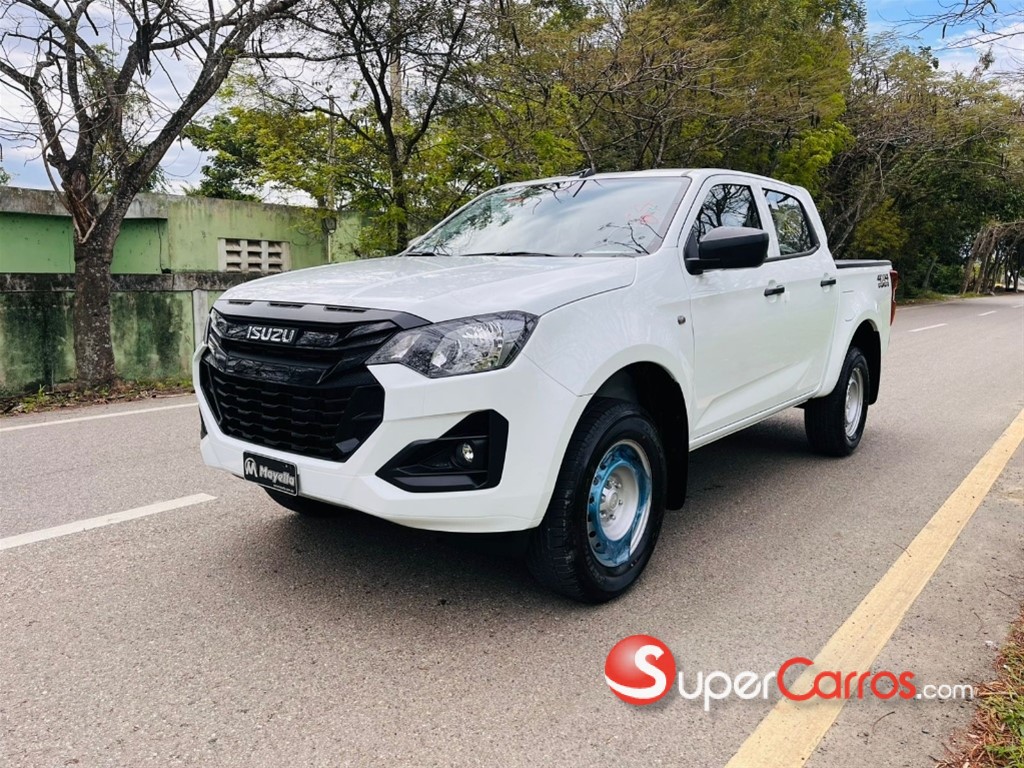 2027 Isuzu DMAX — foto 3 / 12
