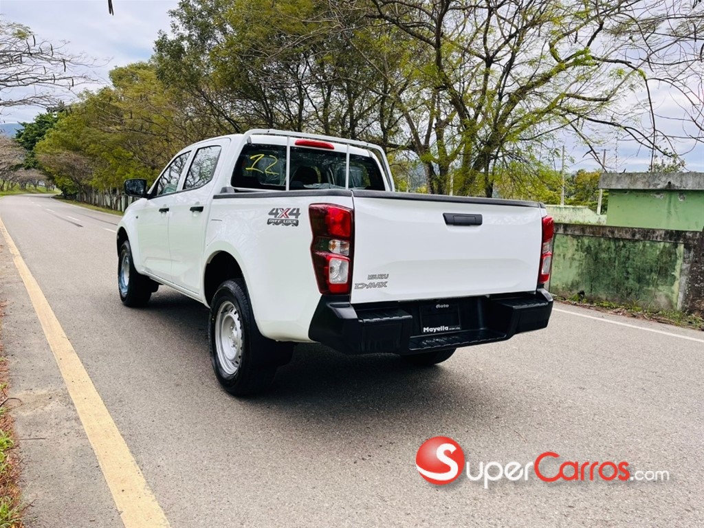 2027 Isuzu DMAX — foto 11 / 12