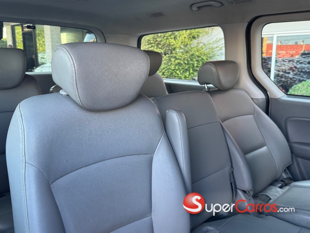 2020 Hyundai Starex GVX — foto 8 / 9