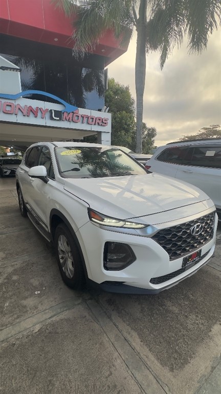 2019 Hyundai Santa Fe — foto 2 / 5