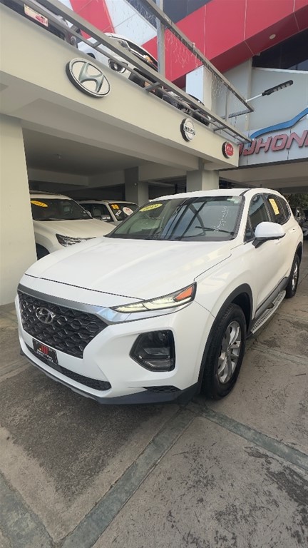 2019 Hyundai Santa Fe — foto 3 / 5