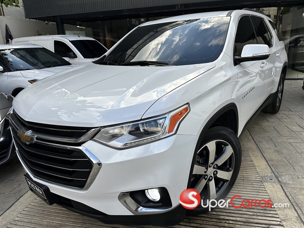 2020 Chevrolet Traverse LT — foto 2 / 12