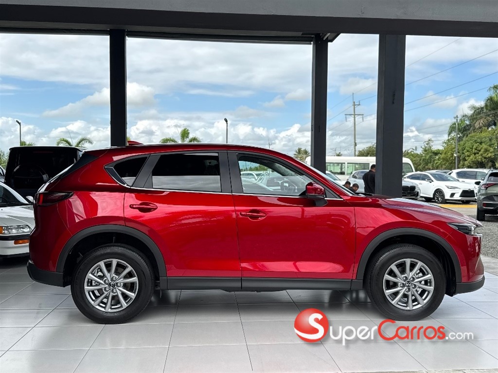 2026 Mazda CX-5 CE — foto 3 / 11