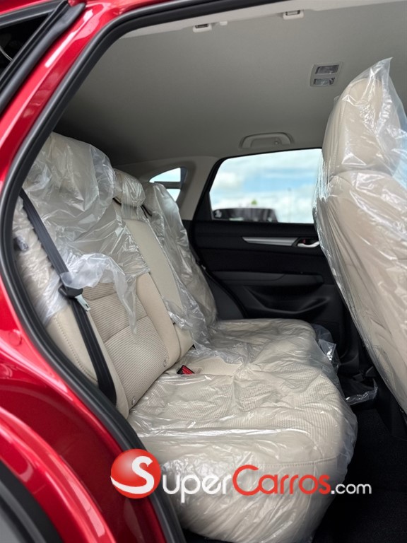 2026 Mazda CX-5 CE — foto 6 / 11