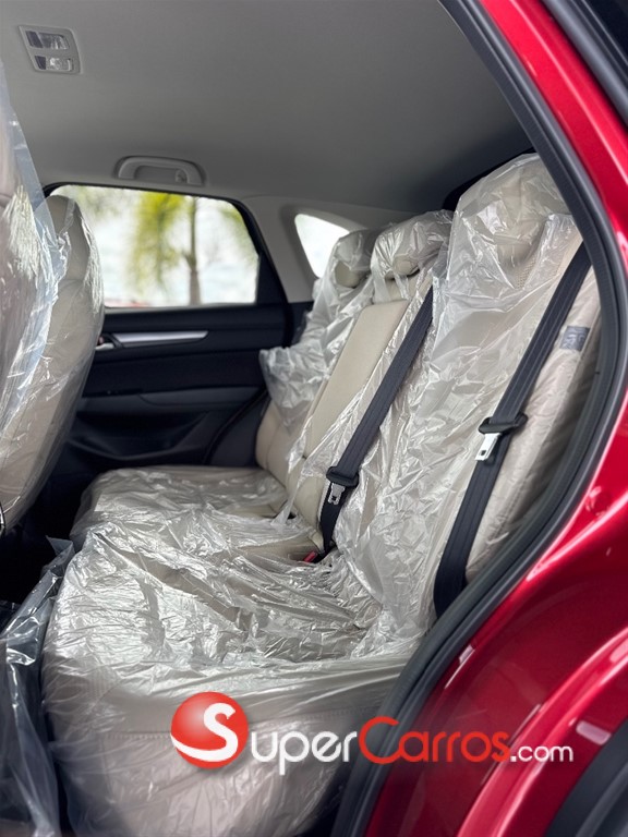 2026 Mazda CX-5 CE — foto 9 / 11