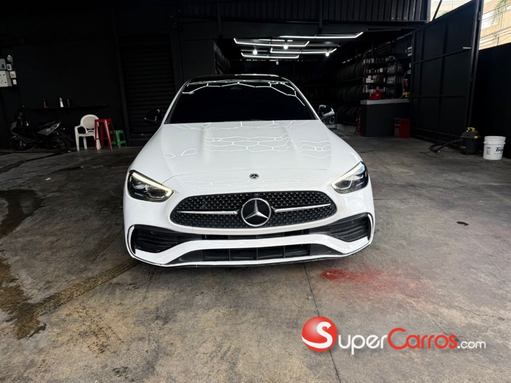 2022 Mercedes-Benz Clase C 300 AMG — foto 2 / 9