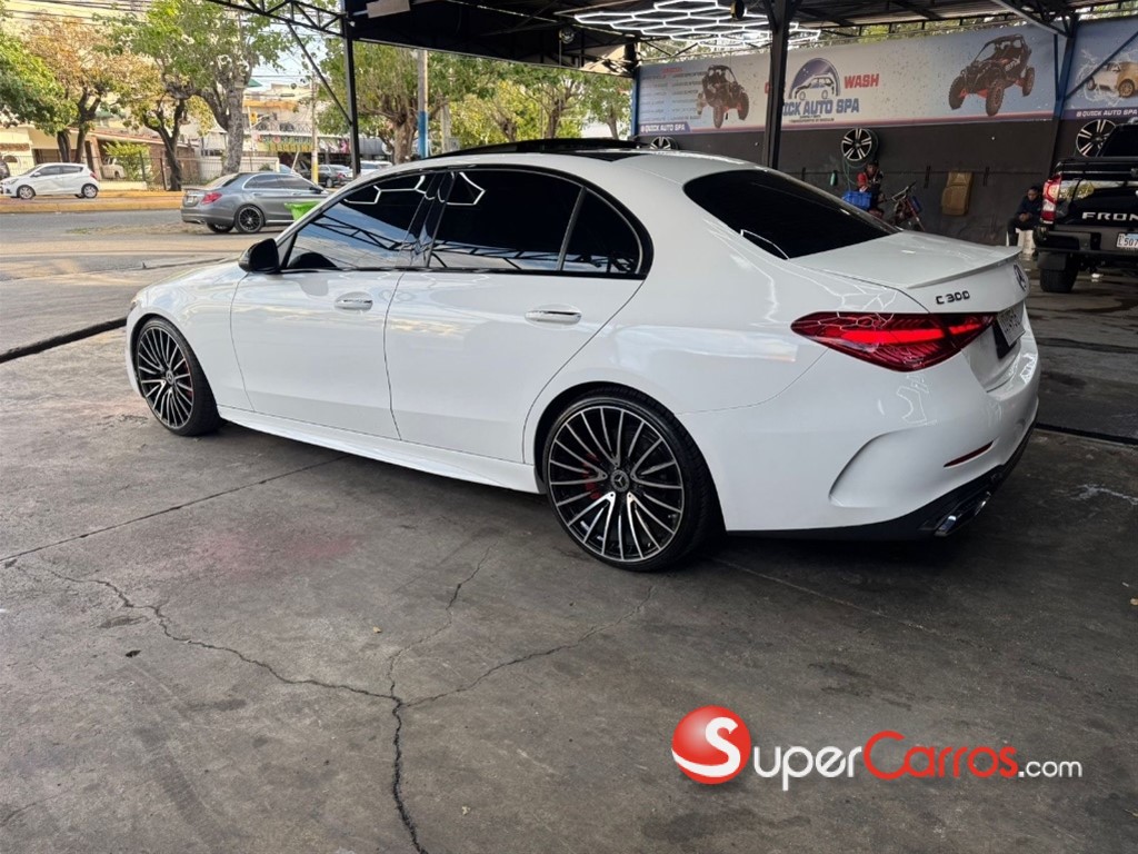 2022 Mercedes-Benz Clase C 300 AMG — foto 5 / 9