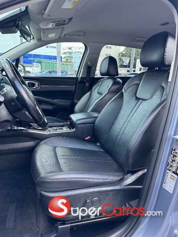2021 Kia Sorento EX — foto 8 / 12