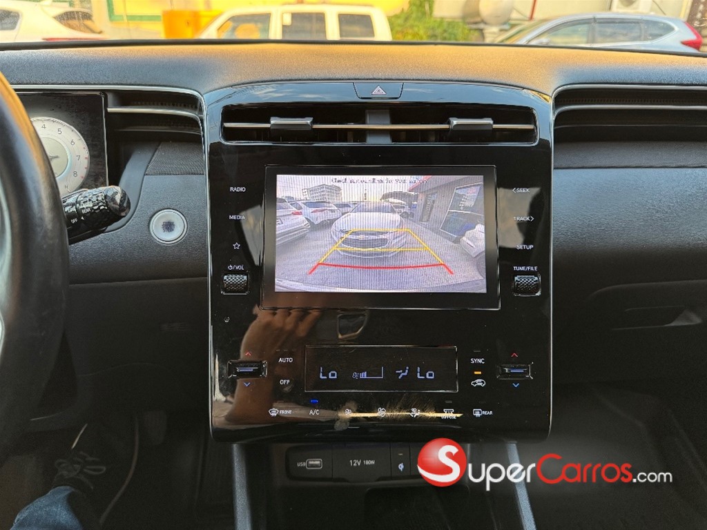 2022 Hyundai Tucson SEL Plus — foto 8 / 12
