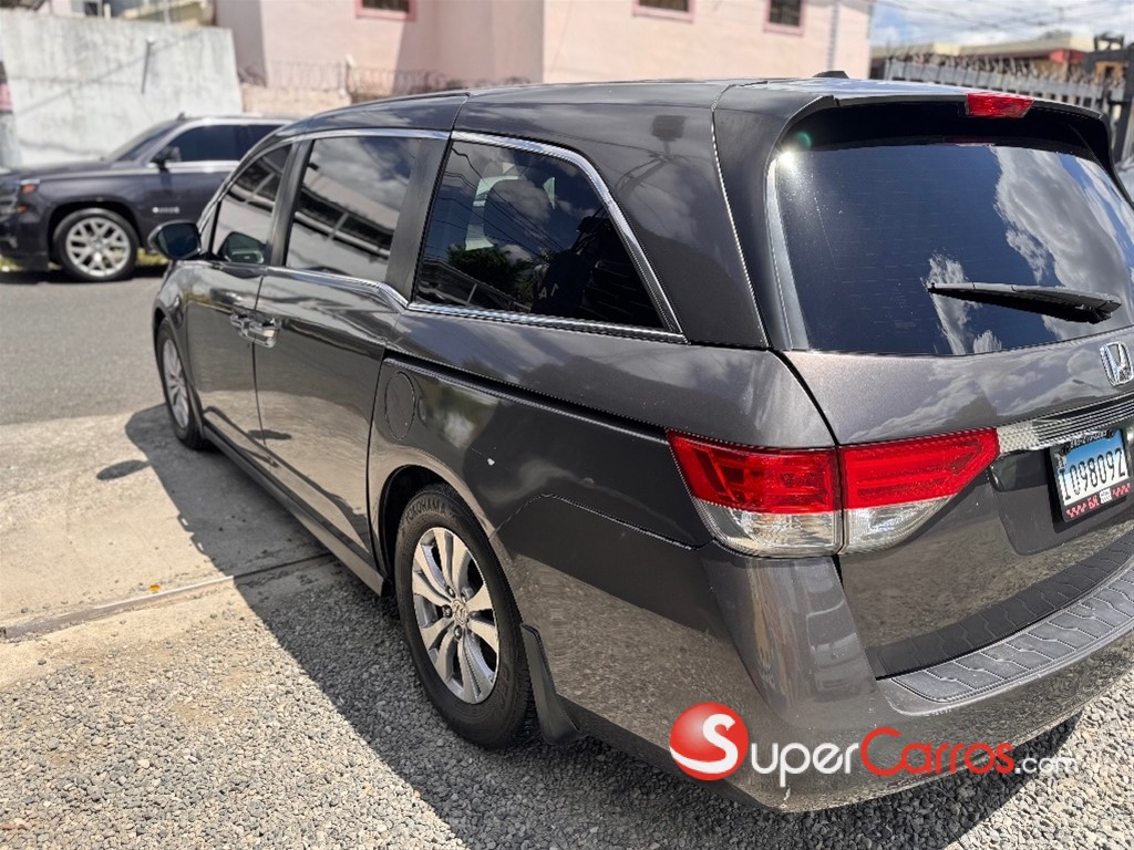 2016 Honda Odyssey EXL — foto 5 / 12