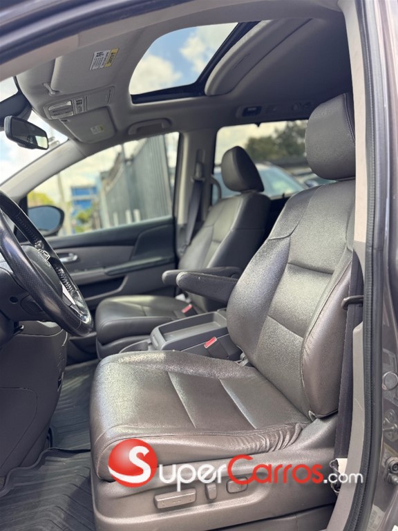 2016 Honda Odyssey EXL — foto 11 / 12