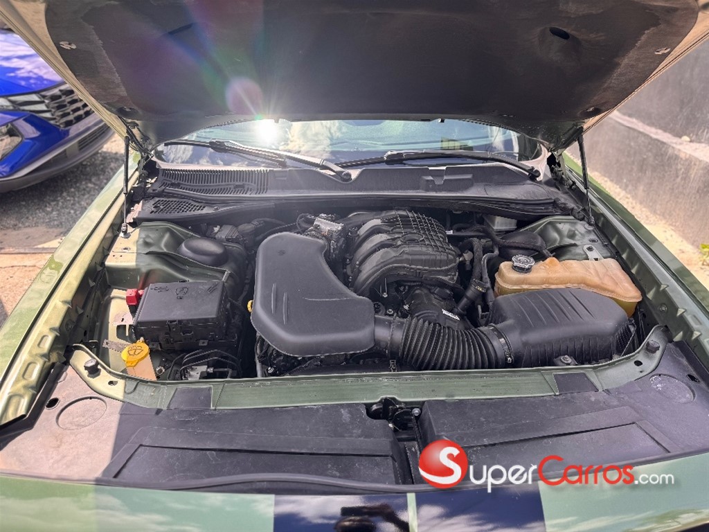 2019 Dodge Challenger SXT — foto 12 / 12