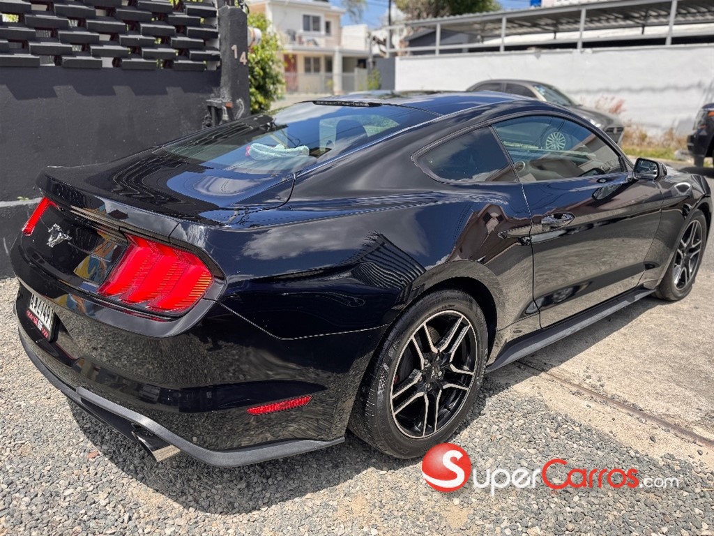 2018 Ford Mustang Ecoboost Premium — foto 4 / 12