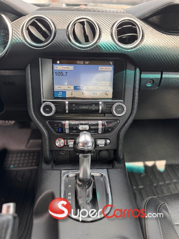 2018 Ford Mustang Ecoboost Premium — foto 10 / 12