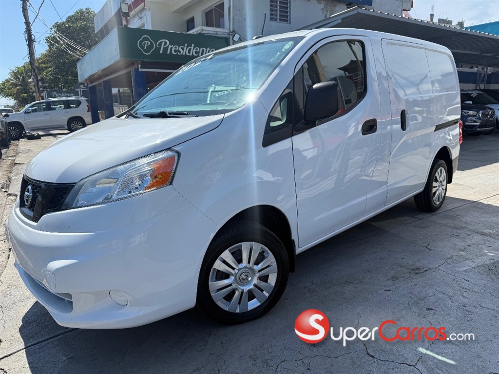 2021 Nissan NV 200
