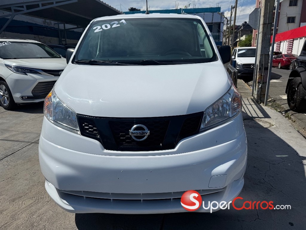 2021 Nissan NV 200 — foto 2 / 12