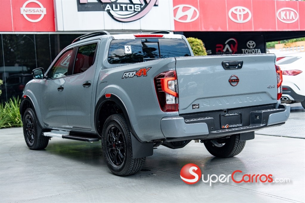2026 Nissan Navara PRO X4 — foto 5 / 12