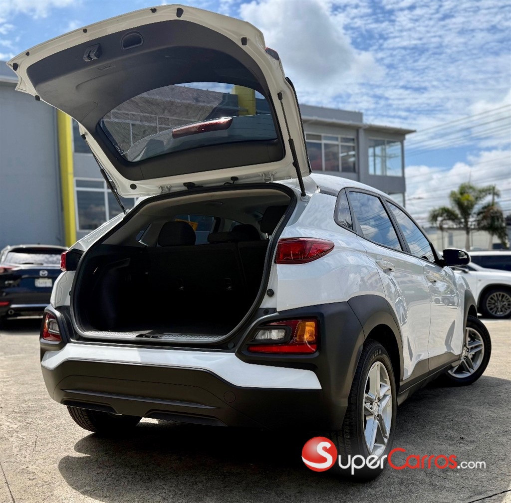 2020 Hyundai KONA — foto 8 / 9